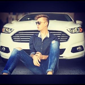 Meet your Posher, Tyler